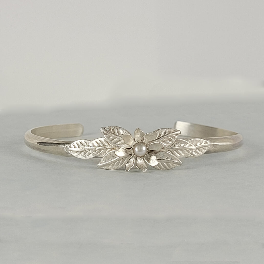 White Wild Flower Cuff Bracelet with Pearl in Sterling Silver