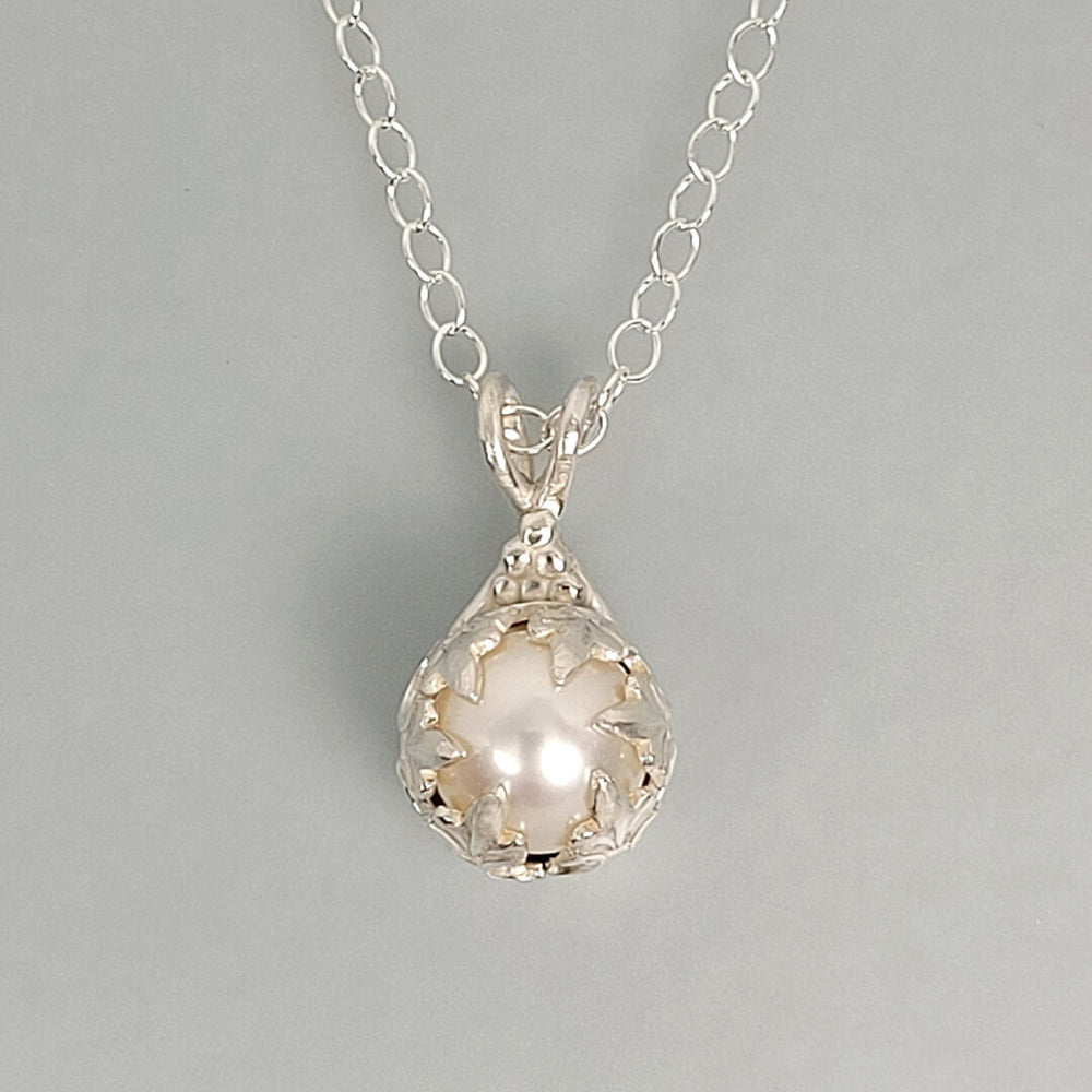 Fleur-de-Lis Pearl Pendant Necklace in Sterling Silver