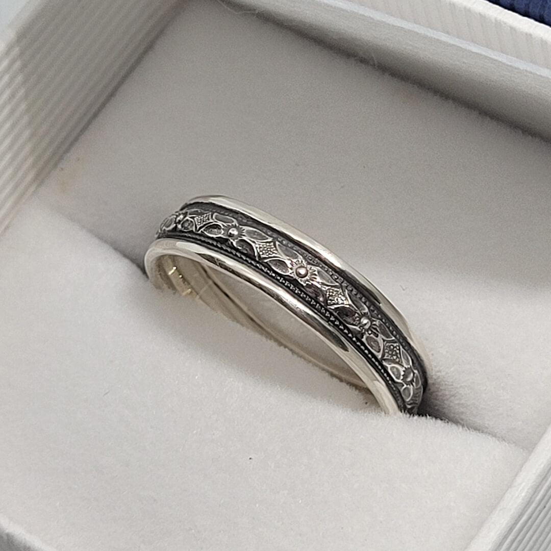 Edwardian Vintage Style men's sterling silver wedding band