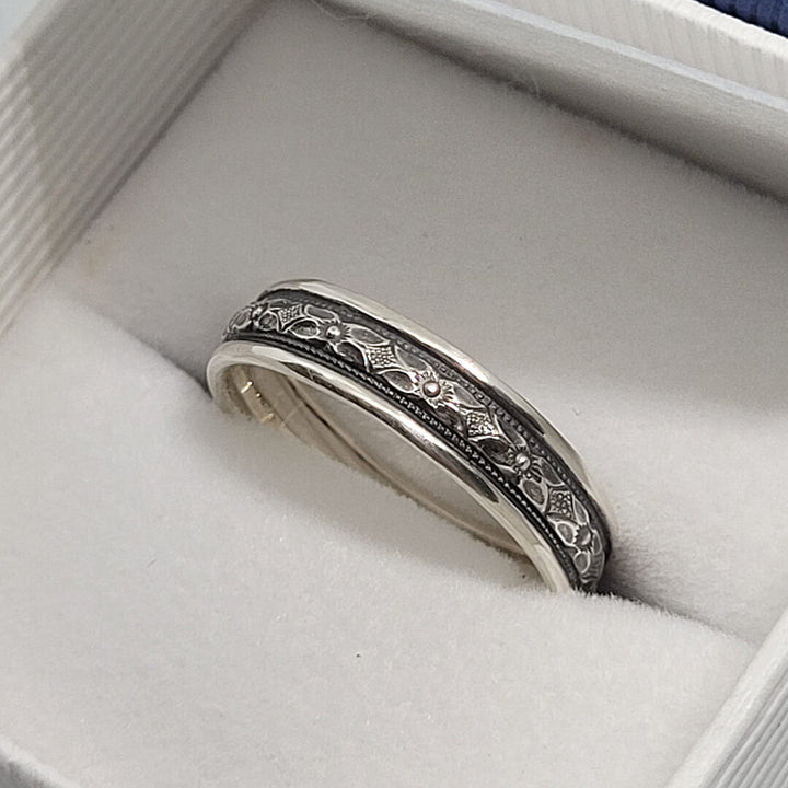 Edwardian Vintage Style men's sterling silver wedding band