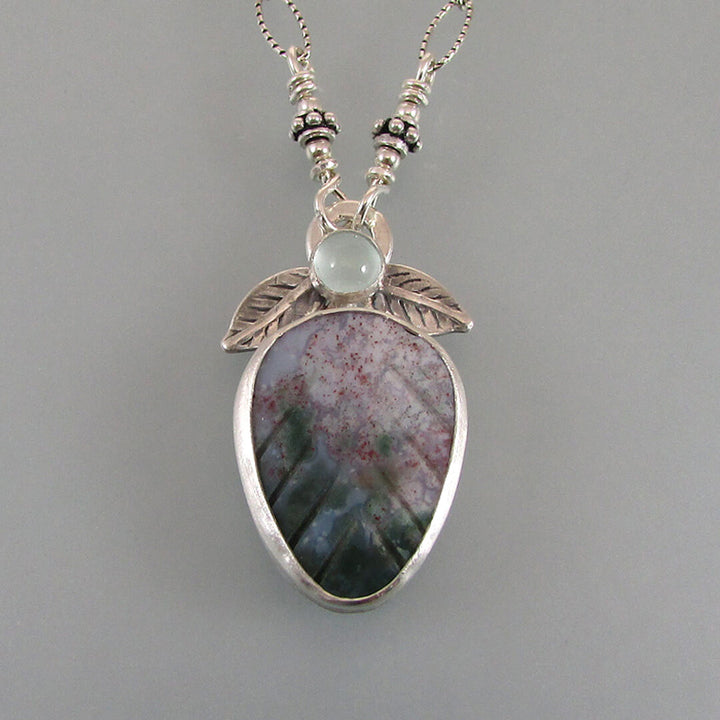 Leaf gemstone necklace with aquamarine