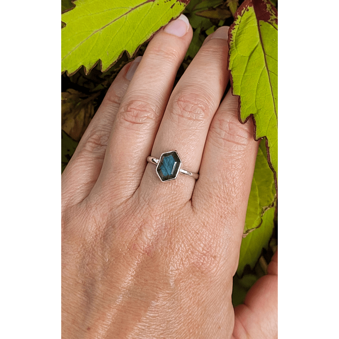 hexagon-shaped labradorite ring in sterling silver