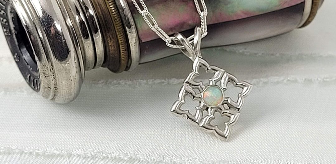 Quatrefoil Opal Necklace in Sterling Silver