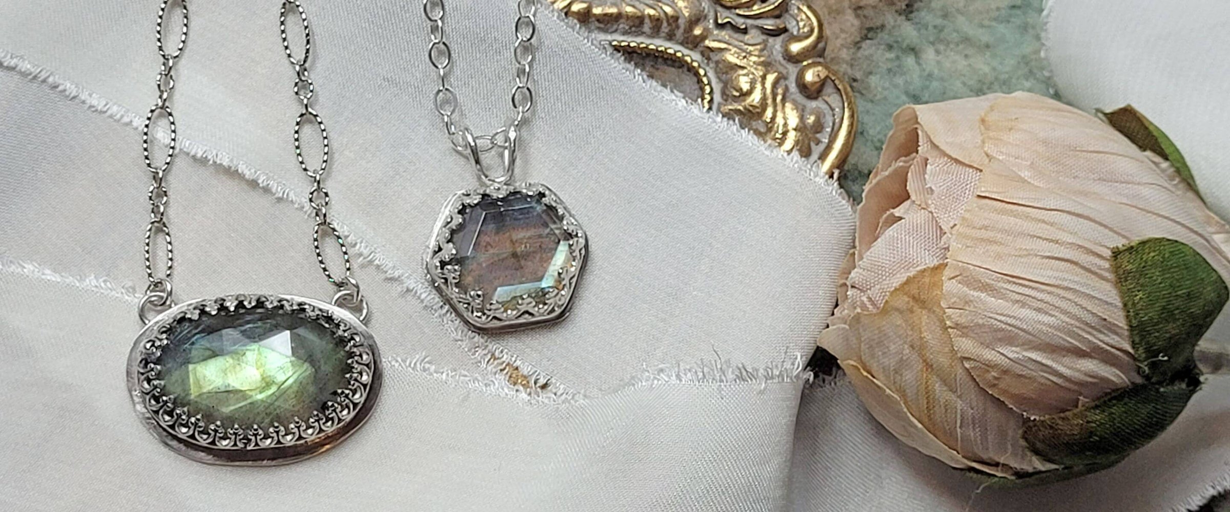 Vintage Style Gemstone Pendant Necklaces
