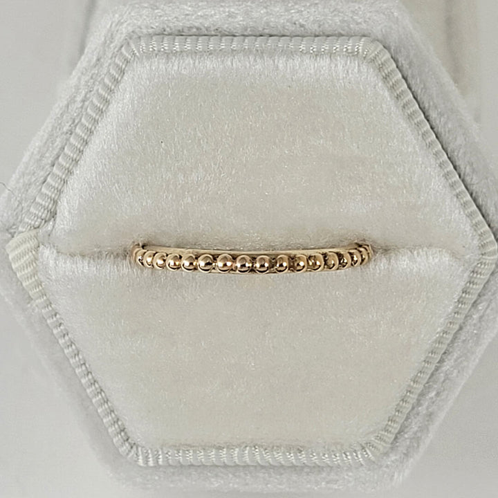 Dewdrop Beaded Ring Wedding Band in 14kt Gold