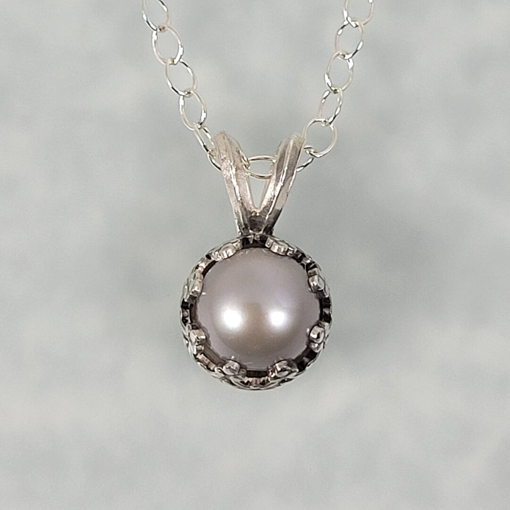 Edwardian Vintage Style Gray Pearl Pendant Necklace in Sterling Silver