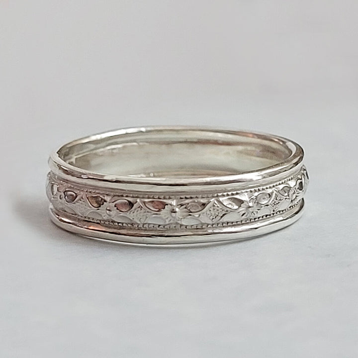 vintage style classic men's wedding band in sterling silve