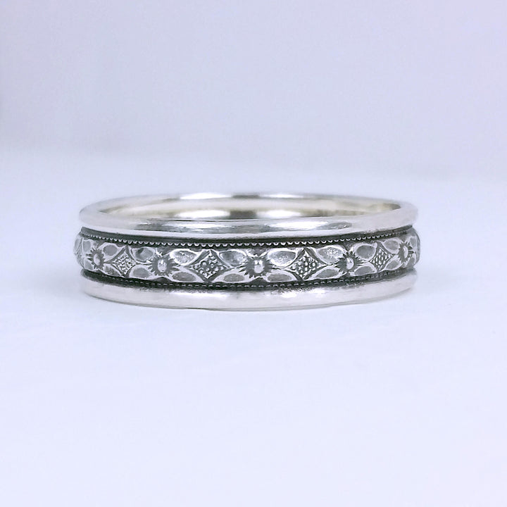 Edwardian-inspired vintage style men&