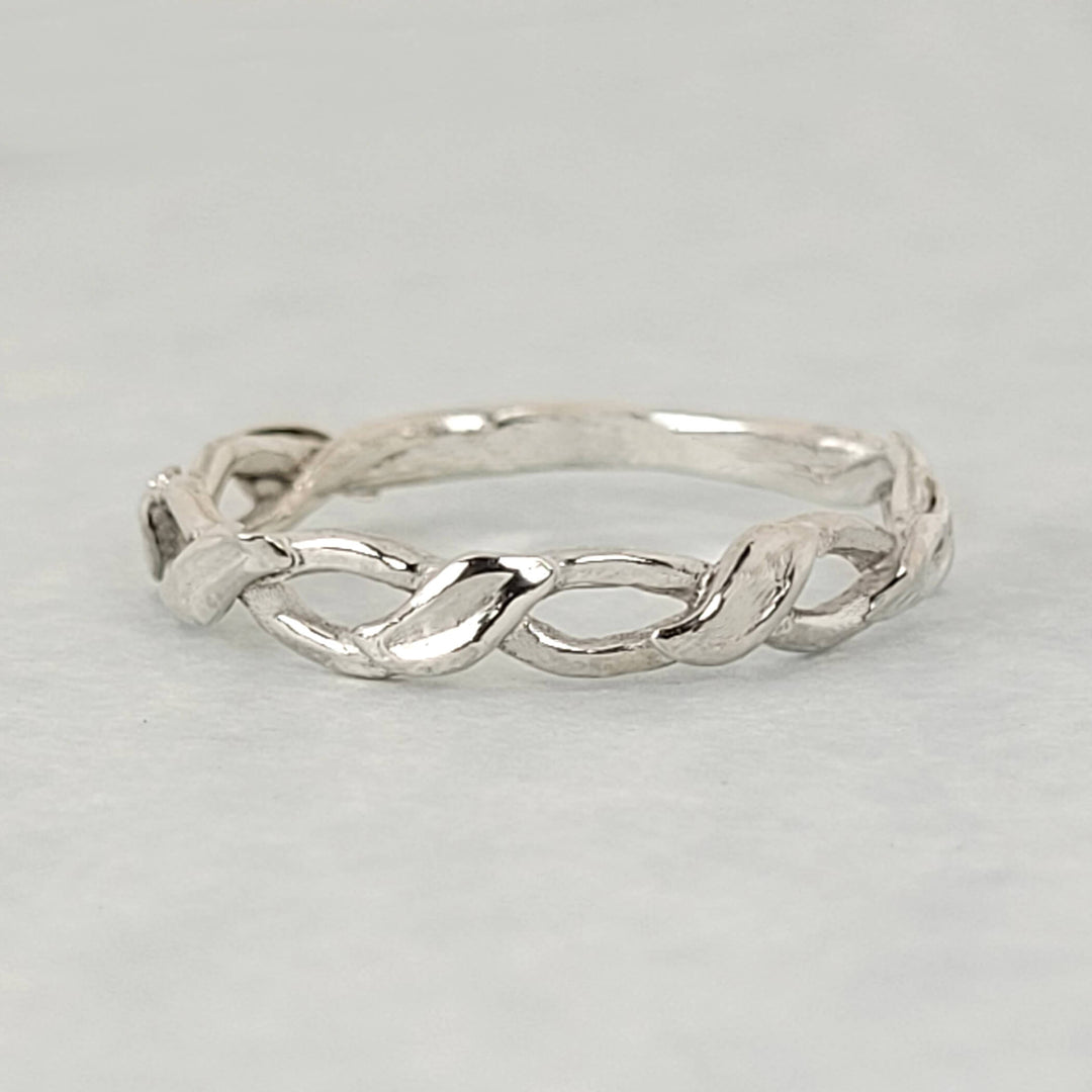 Entwined Leaf and Vine Ring in Sterling Silver