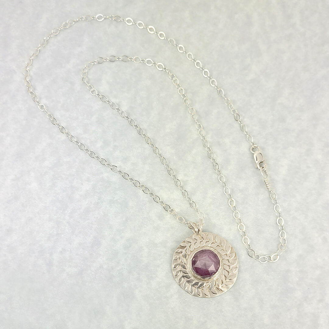 Laurel Leaves Necklace with Purple Sapphire in Sterling Silver