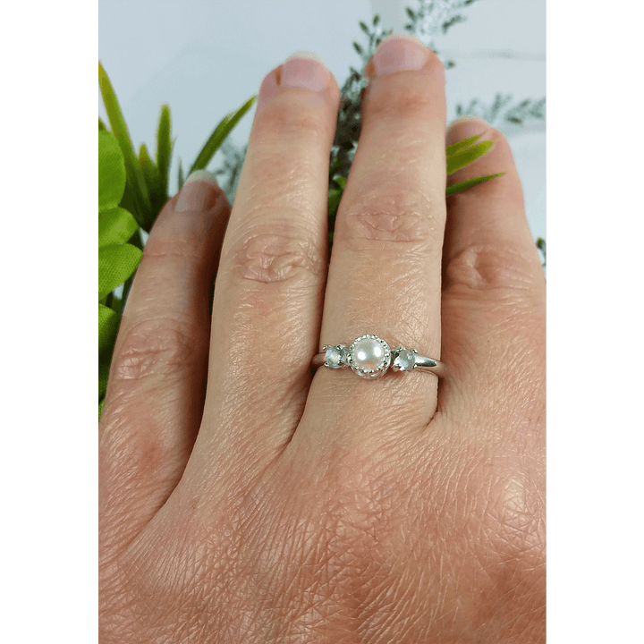 Pearl and moonstone ring in sterling silver