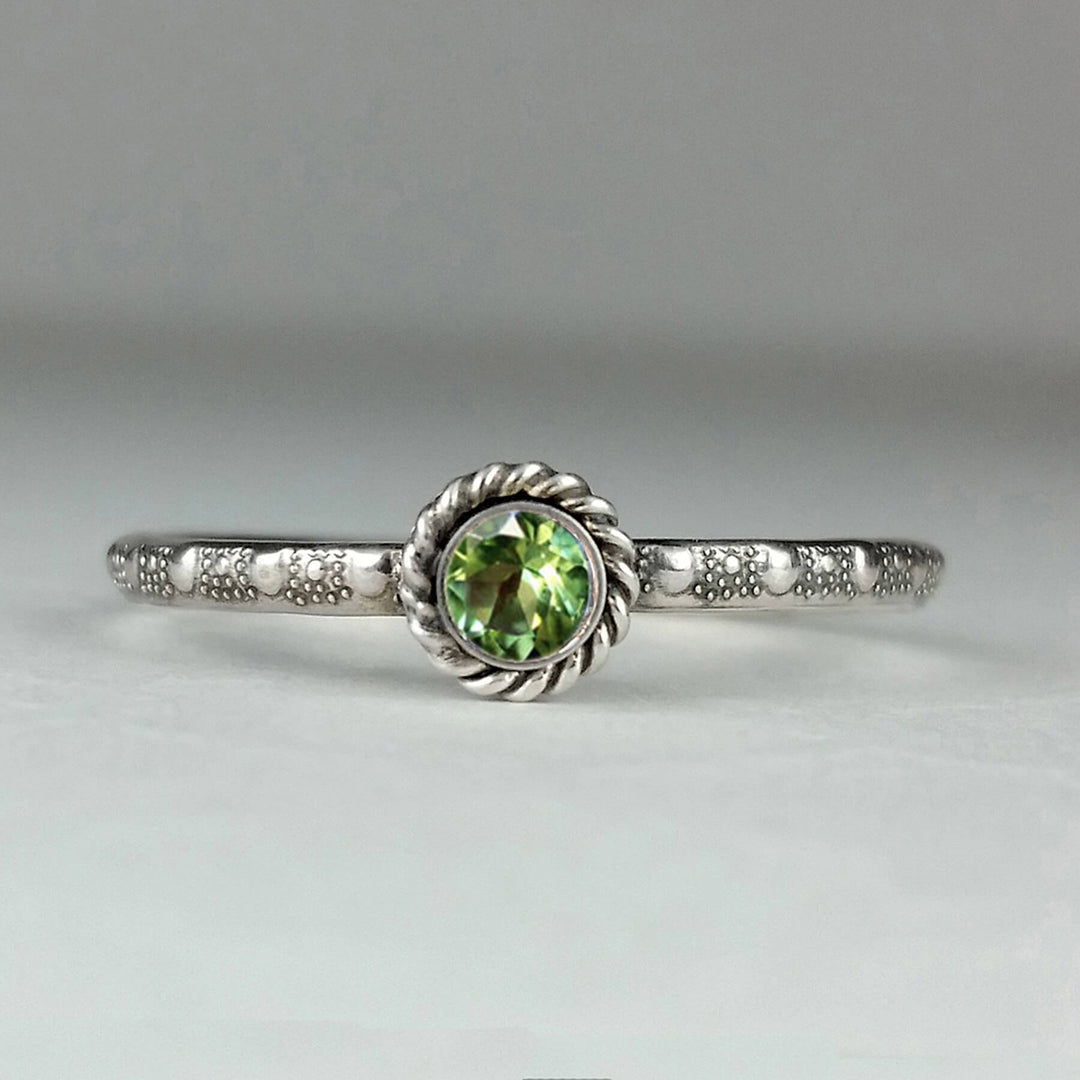 Vintage Style Peridot August Birthstone Ring in Sterling Silver