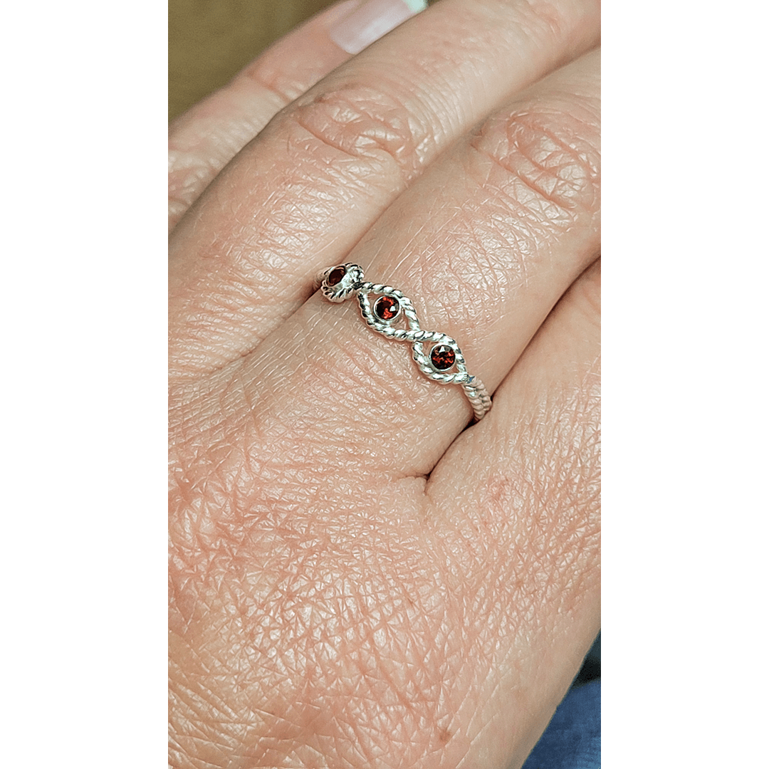 Sterling Silver Three Stone Garnet Braided Ring 