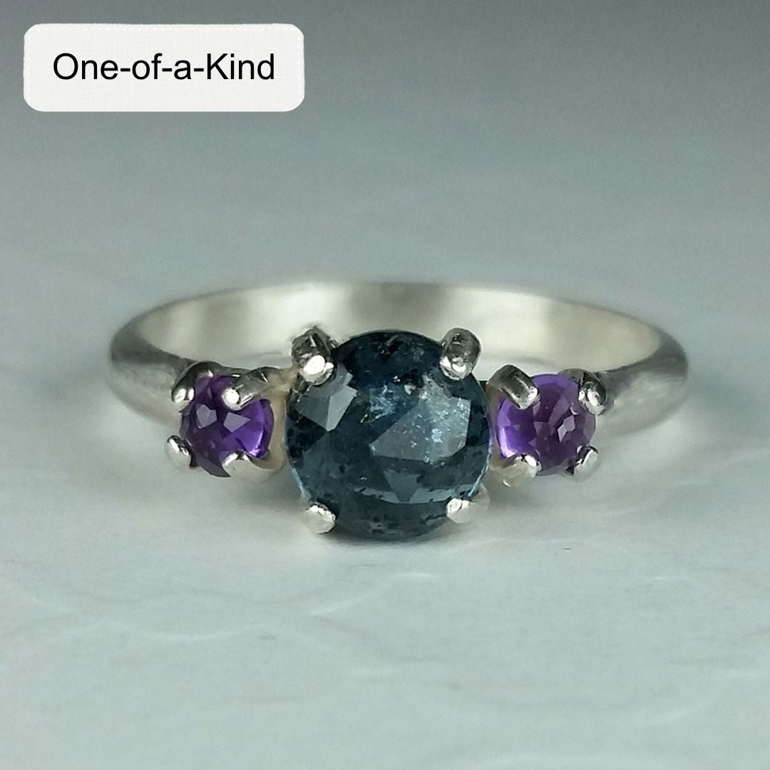 Sterling silver rose cut kyanite ring with amethysts