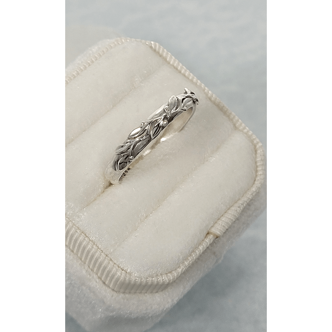 Wild Thyme Leaf Wedding Band in Sterling Silver