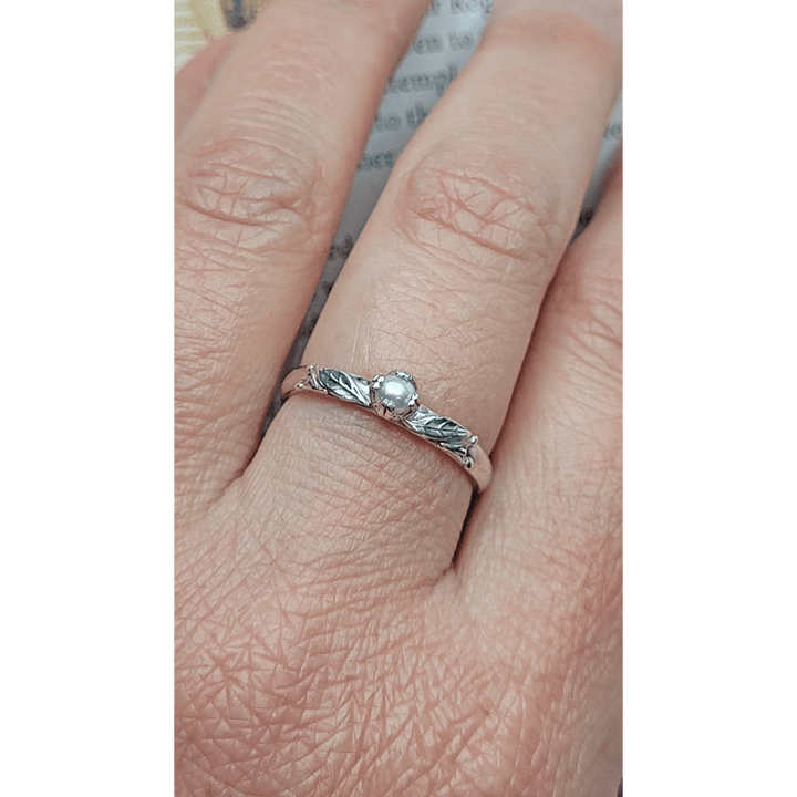 Willow Leaf Pearl Ring in Sterling Silver