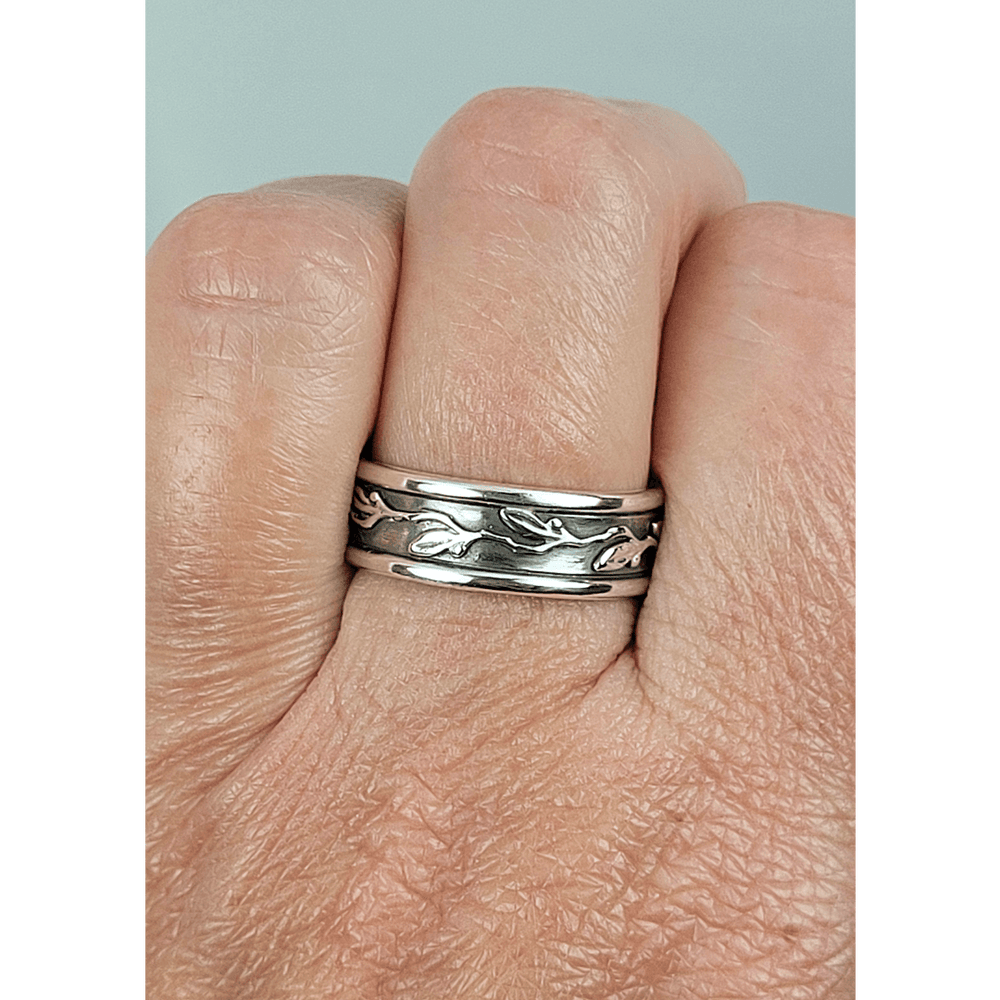 Men's Leaf and Vine Wedding Band in Sterling Silver, Oxidized