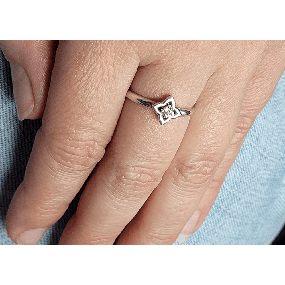white sapphire clover ring, Victorian style