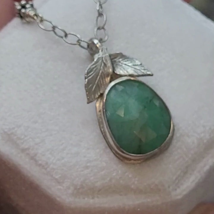 raw emerald necklace with leaves in sterling silver