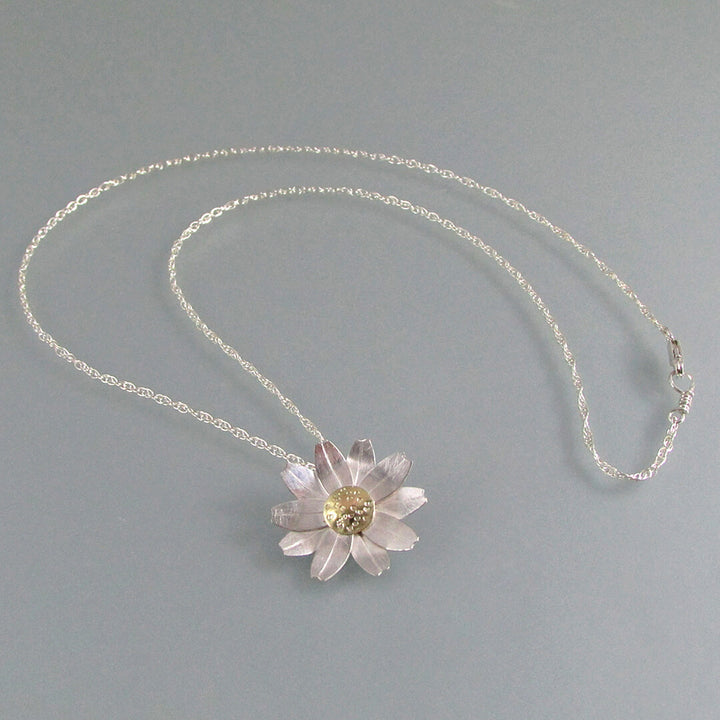 Large daisy flower necklace in sterling silver with 10kt gold