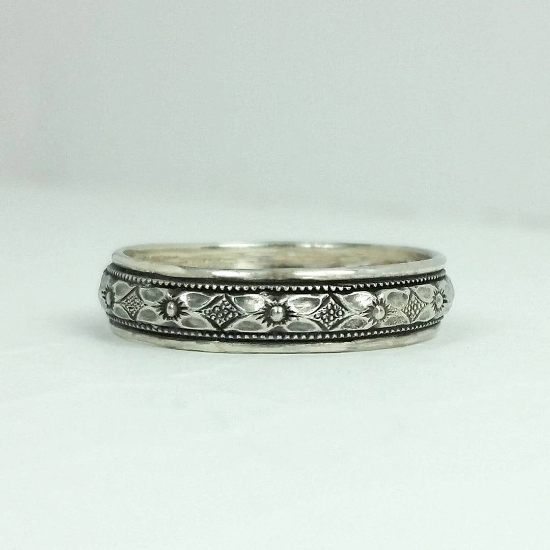 Women's Edwardian Style Floral Wedding Band in Sterling Silver 