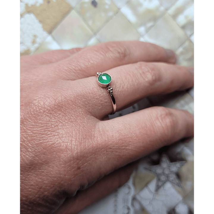 Rose-cut Emerald Ring in 14kt Yellow Gold, vintage-inspired
