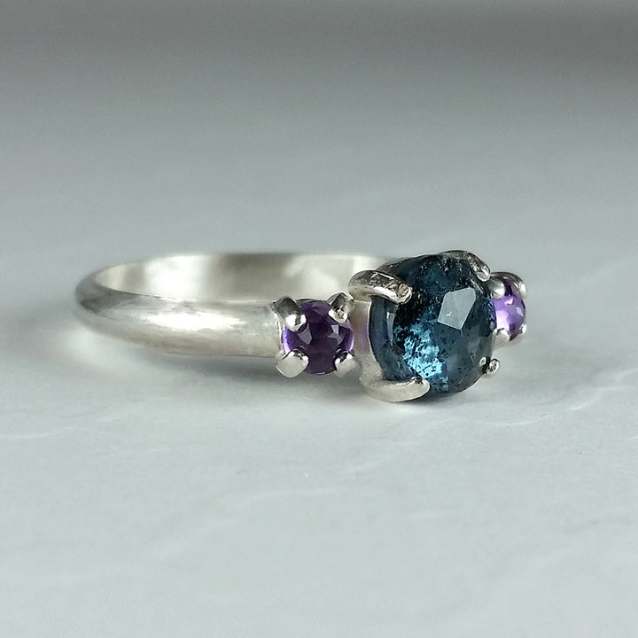 Moss kyanite ring with amethyst in sterling silver