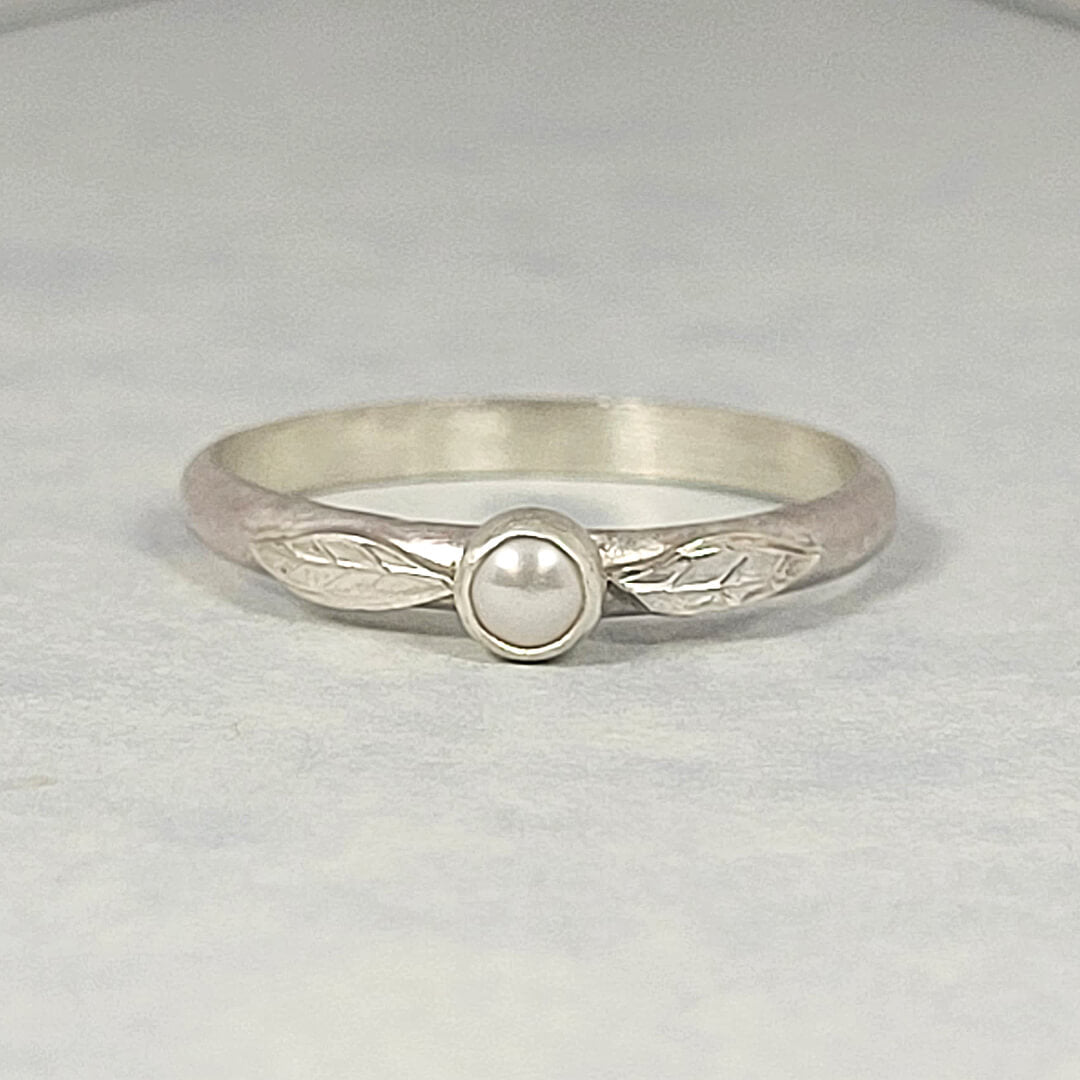 sterling silver pearl leaf ring 